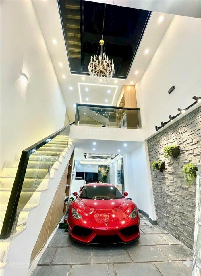 Bán nhà đẹp 4 tầng hẻm xe hơi huỳnh thị đồng, tt nhà bè. dt 4x17m. giá 6.68 tỷ