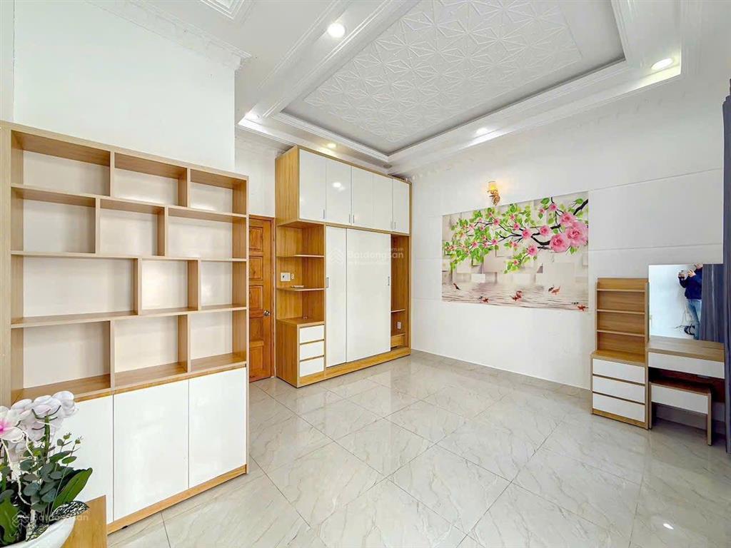 Giá siêu rẻ 7.19 tỷ khu vip huỳnh thị đồng hẻm 6m thông có vỉa hè kế ngay quận 7  xe oto trong nhà