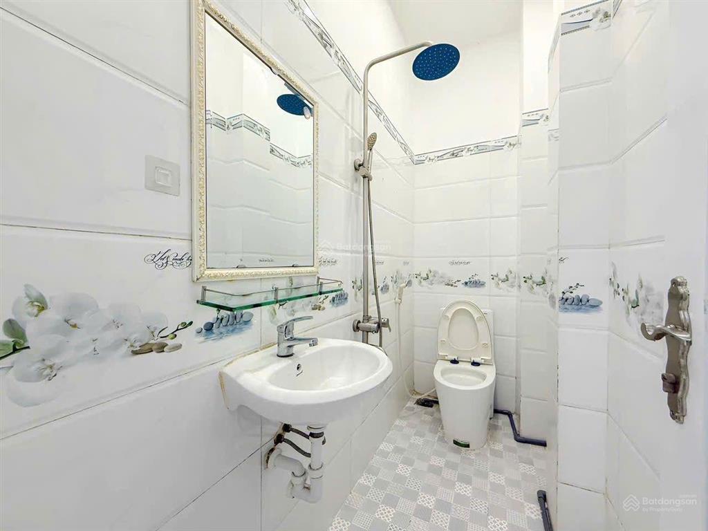 Giá siêu rẻ 7.19 tỷ khu vip huỳnh thị đồng hẻm 6m thông có vỉa hè kế ngay quận 7  xe oto trong nhà