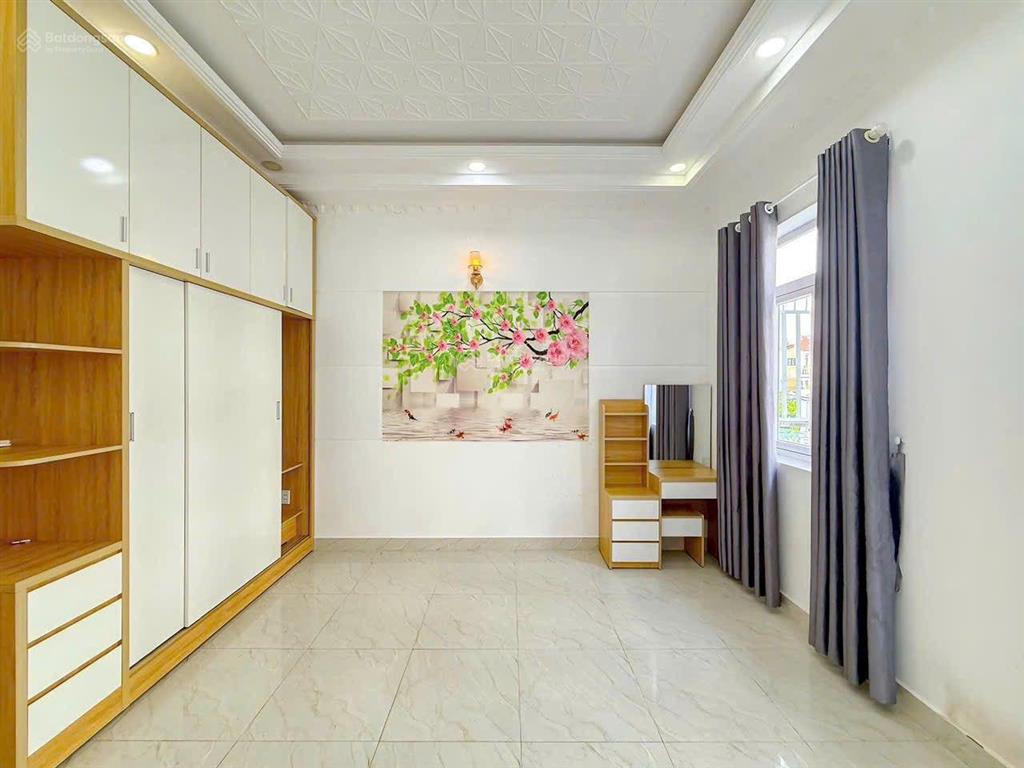 Giá siêu rẻ 7.19 tỷ khu vip huỳnh thị đồng hẻm 6m thông có vỉa hè kế ngay quận 7  xe oto trong nhà