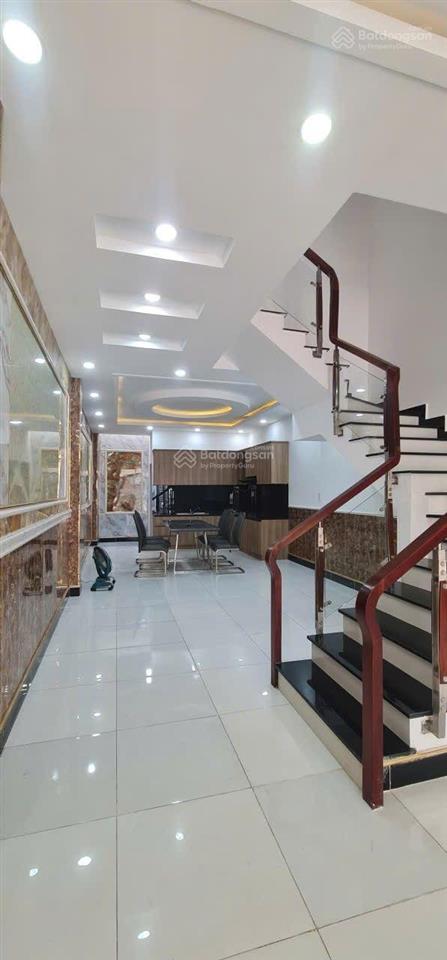Bán nhà khu vip đường 12m huỳnh thị đồng, dt 4x22m. 4 tầng. chốt nhanh 8.8 tỷ