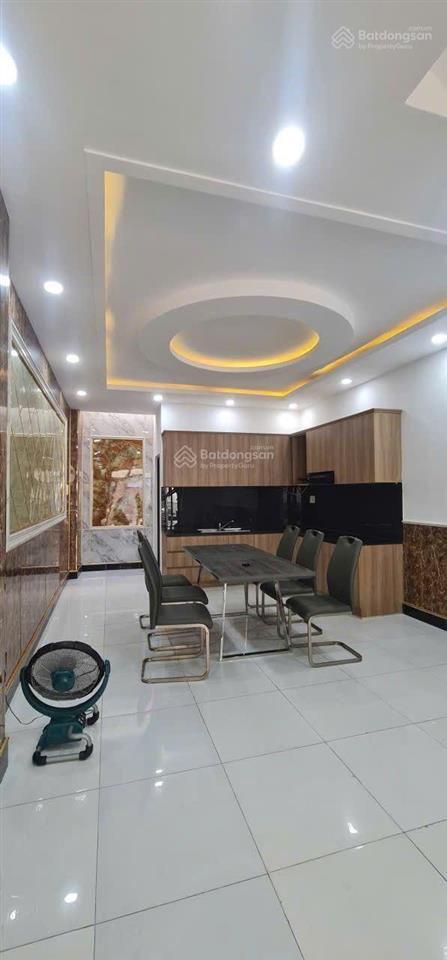 Bán nhà khu vip đường 12m huỳnh thị đồng, dt 4x22m. 4 tầng. chốt nhanh 8.8 tỷ