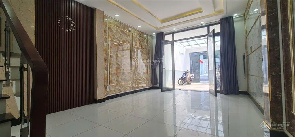 Bán nhà khu vip đường 12m huỳnh thị đồng, dt 4x22m. 4 tầng. chốt nhanh 8.8 tỷ