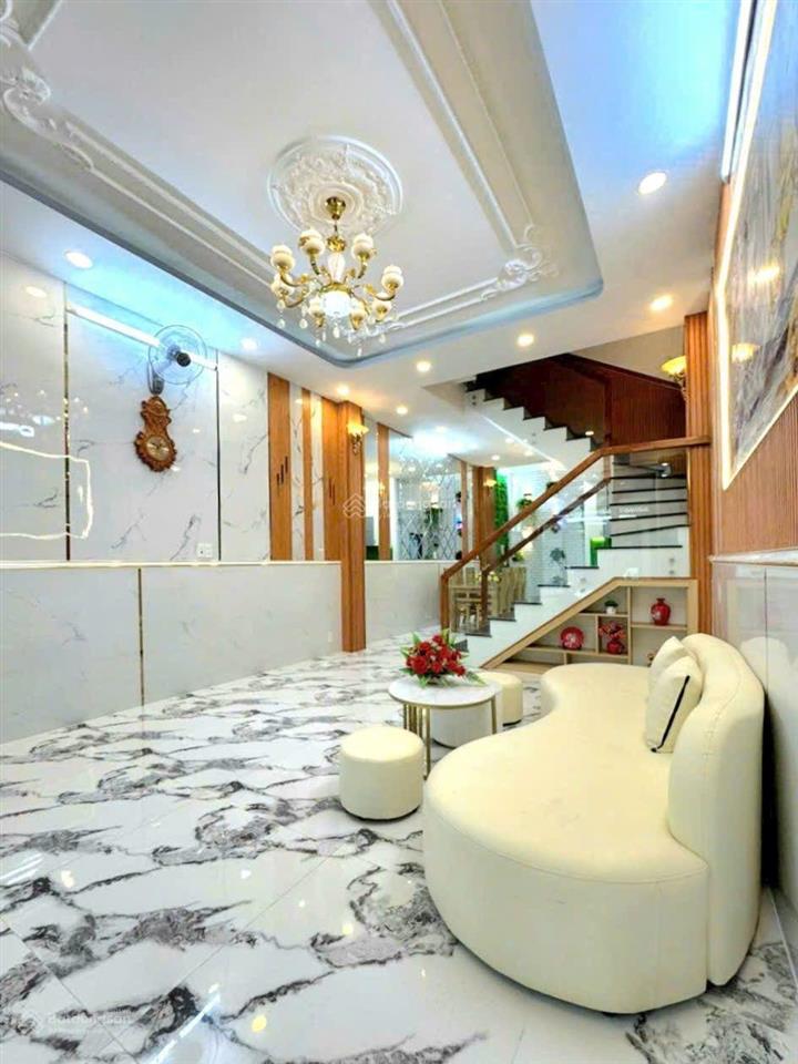 Bán gấp nhà hẻm 1716 huỳnh tấn phát. tt nhà bè. dt 4x15m. 3 tầng. st. giá 5 tỷ 690tr