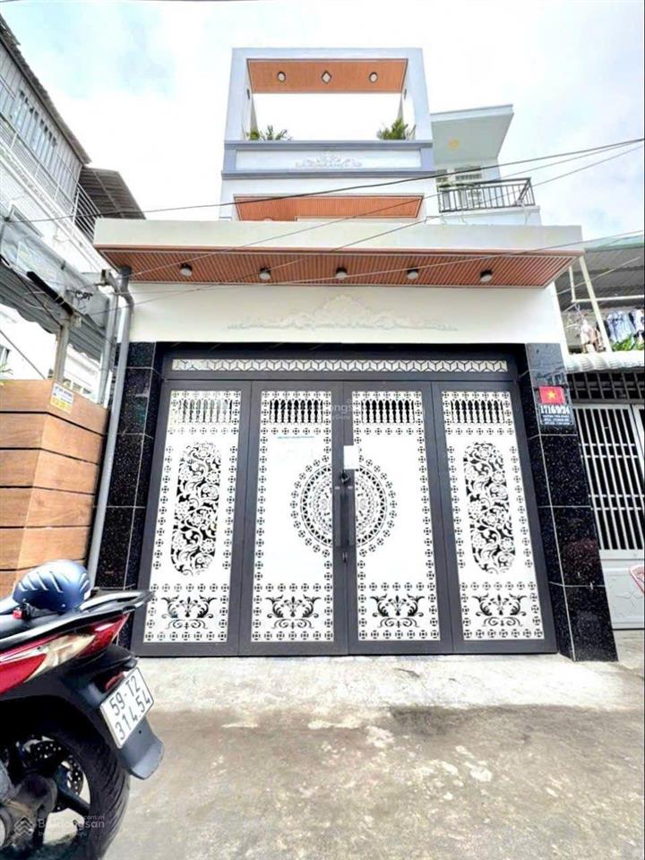 Bán gấp nhà hẻm 1716 huỳnh tấn phát. tt nhà bè. dt 4x15m. 3 tầng. st. giá 5 tỷ 690tr