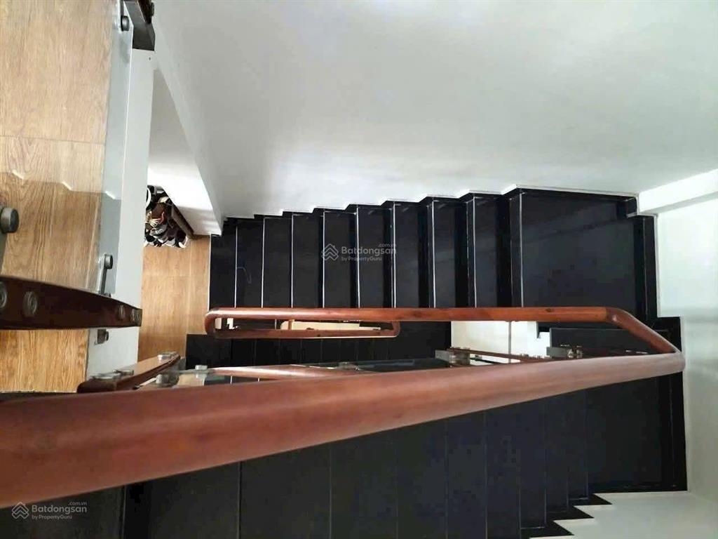 Bán nhà hẻm xe hơi thông 2 chiều 1716 huỳnh tấn phát. tt nhà bè. dt 4x15m. 3 tầng. giá 5.88 tỷ