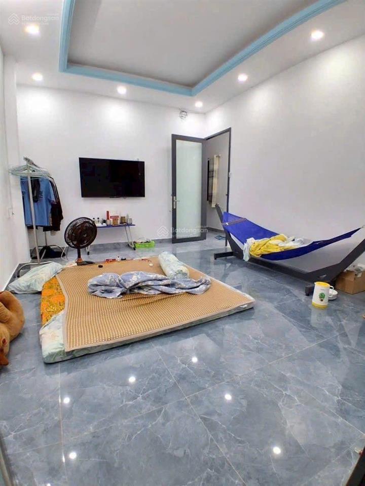 Bán gấp nhà 3 phòng ngủ hẻm 2056 huỳnh tấn phát. tt nhà bè. dt 5x15m. trệt lầu. giá 4.79 tỷ
