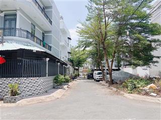 Bán gấp lô đất dt 160m². hẻm 1419 lê văn lương. xã phước kiển, nhà bè. giá 5.95 tỷ