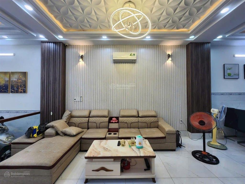 Giảm giá bán gấp nhà kdc anh tuấn green riverside. huỳnh tấn phát. nhà bè. 4 tầng 5x16m. 7,75 tỷ