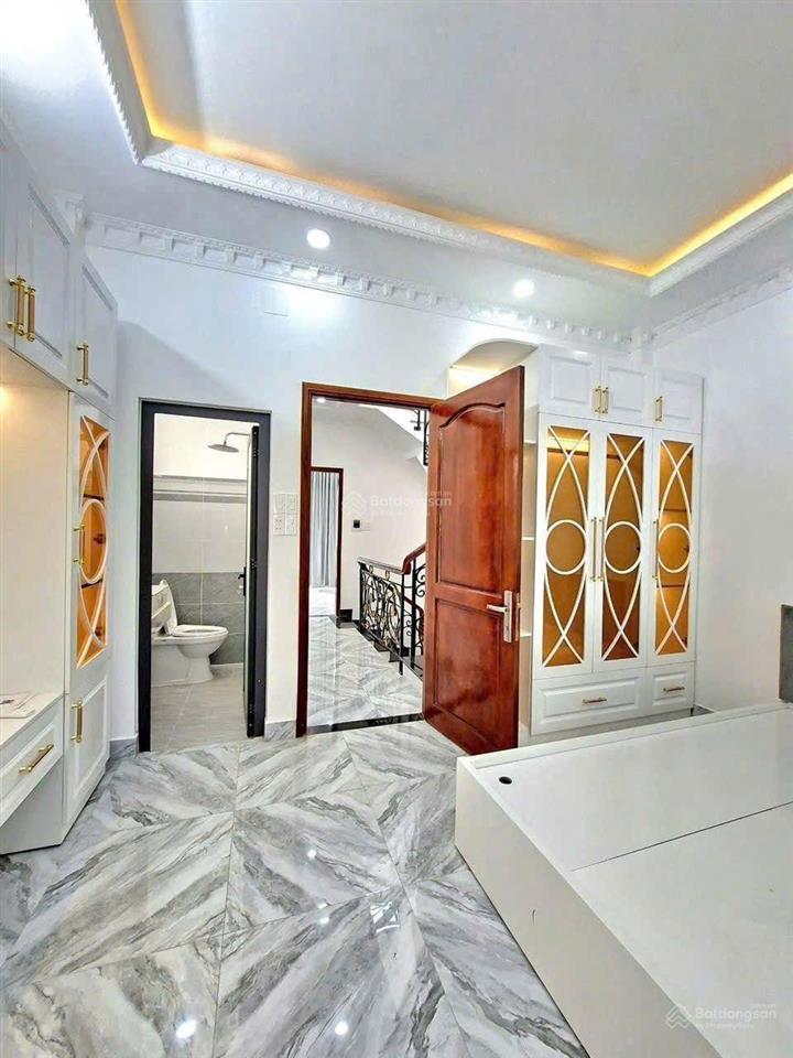Giá tốt nhà 4 tầng xây mới 100%, xe hơi tới nhà, 4x20m chỉ 5.780 tỷ, vẫn thương lượng