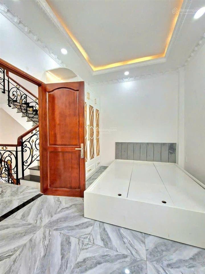 Giá tốt nhà 4 tầng xây mới 100%, xe hơi tới nhà, 4x20m chỉ 5.780 tỷ, vẫn thương lượng