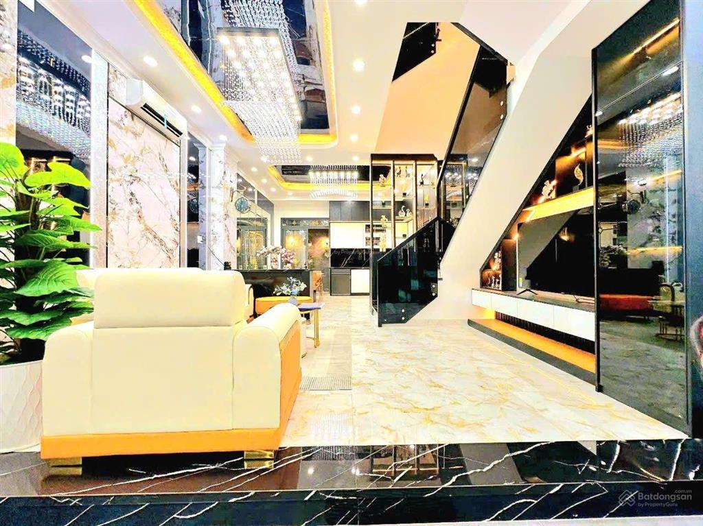 Giảm sốc 800 triệu  villa mini gần phú mỹ hưng  chỉ một căn hiếm có giá 8,4 tỷ vẫn bớt lộc