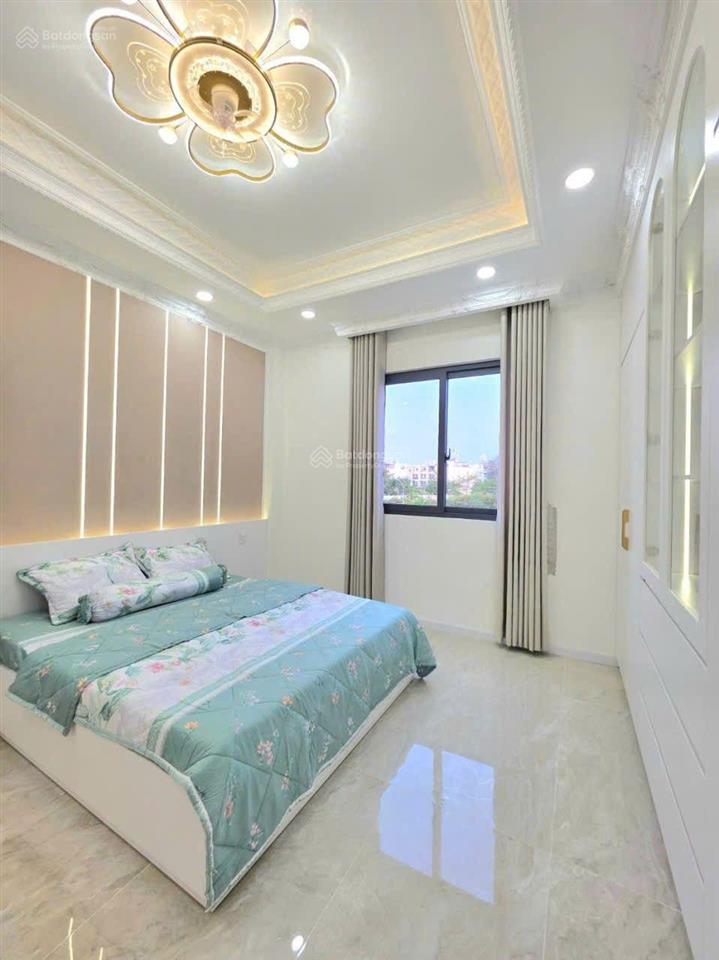 Nhà phố liền kề mới xây 100%. huỳnh tấn phát tt nhà bè. giá 8,59 tỷ