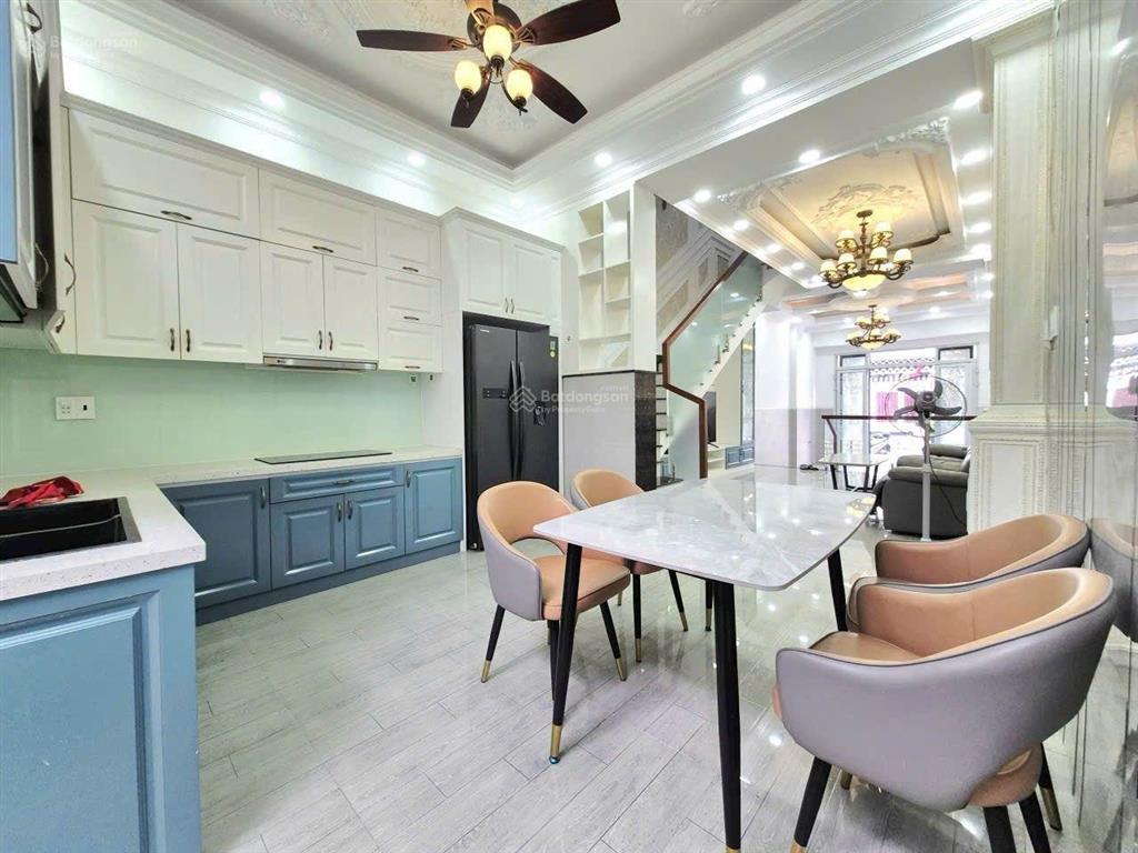 Bán nhà đẹp đường thông 10m đào tông nguyên tt nhà bè. dt 4x16m 3t st. giá 7.68 tỷ