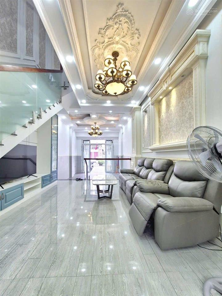 Bán nhà đẹp đường thông 10m đào tông nguyên tt nhà bè. dt 4x16m 3t st. giá 7.68 tỷ