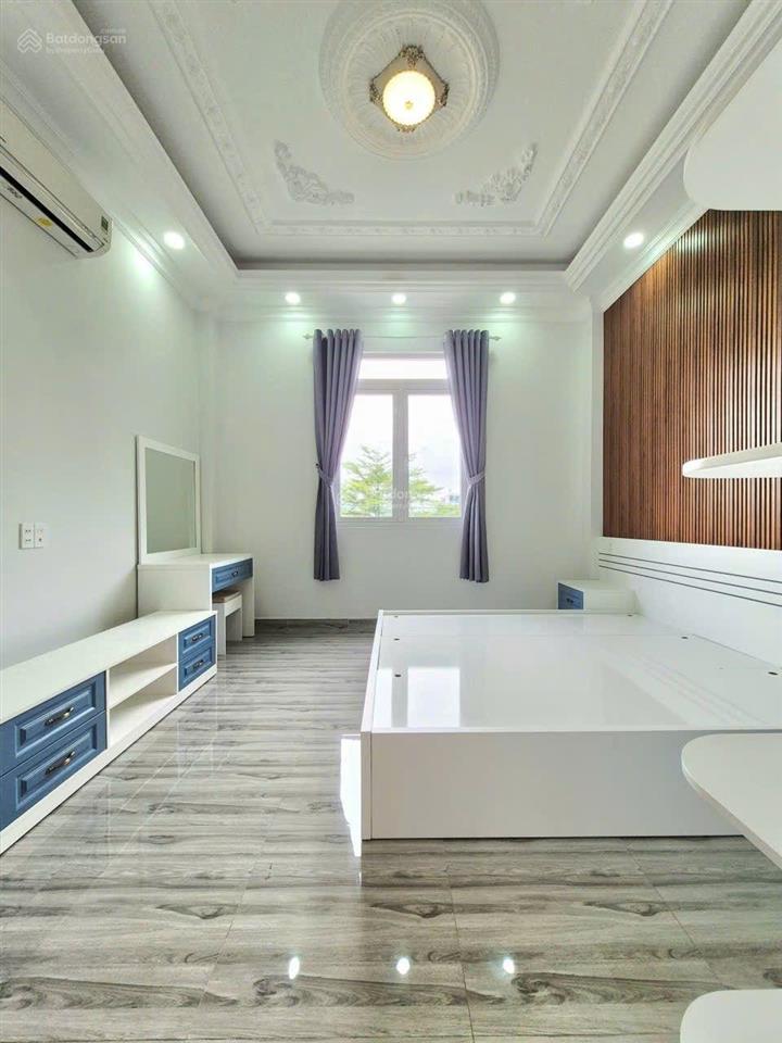 Bán nhà đẹp đường thông 10m đào tông nguyên tt nhà bè. dt 4x16m 3t st. giá 7.68 tỷ