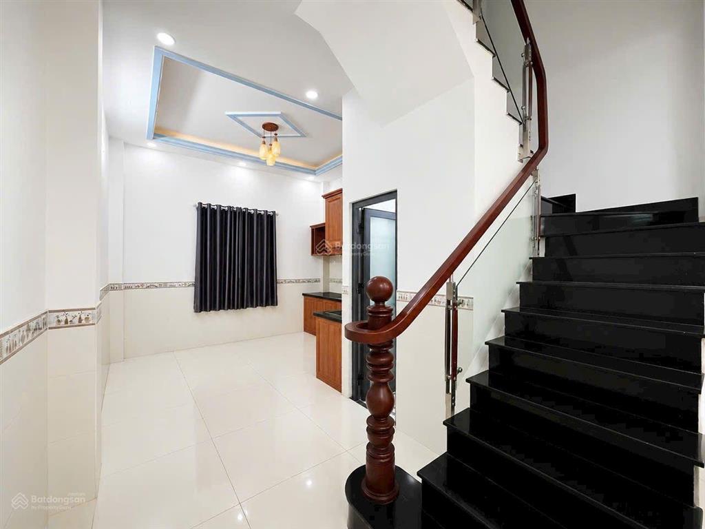 Cho thuê nhà như hình hẻm 1982 huỳnh tấn phát, tt nhà bè, giá 10 triệu/tháng