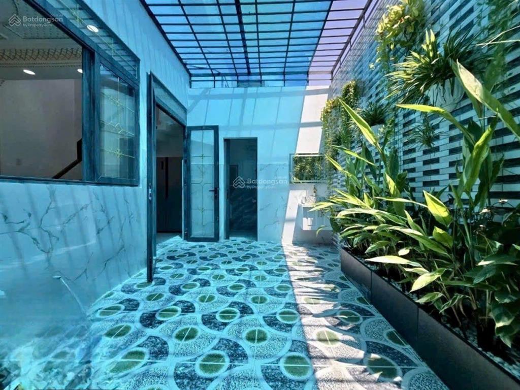 Rẻ hơn thị trường 1 tỷ nhà đẹp gần quận 7 có thang máy khu dân cư anh tuấn, 91,2m2. giá chỉ 8.65 tỷ