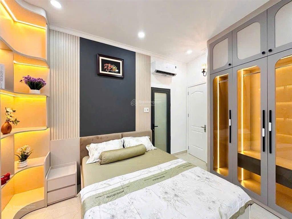 Biệt thự góc 2 mặt tiền kdc vị trí đẹp thoáng, sát đường huỳnh tấn phát, đường nhựa 6m. giá 8,45 tỷ