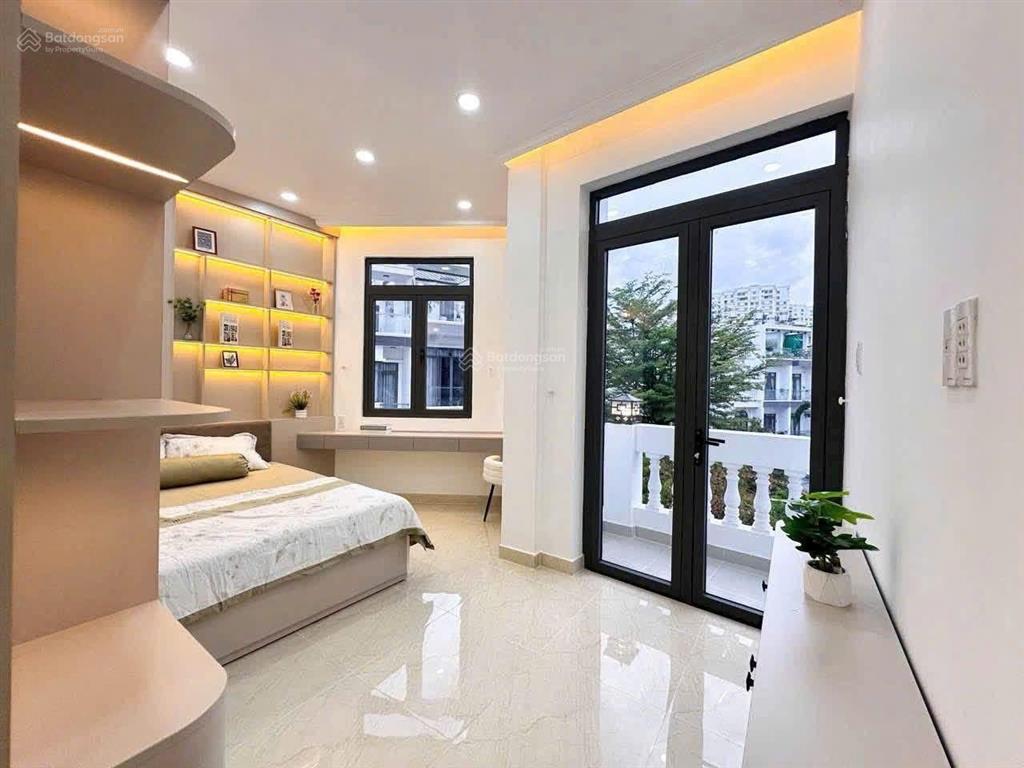 Biệt thự góc 2 mặt tiền kdc vị trí đẹp thoáng, sát đường huỳnh tấn phát, đường nhựa 6m. giá 8,45 tỷ