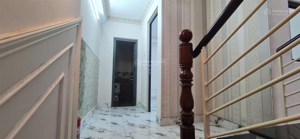 Có 1 không 2 giá 4,65 tỷ nhà 3 tầng 3pn cách quận 7 chỉ 400m. huỳnh thị đồng, tt nhà bè