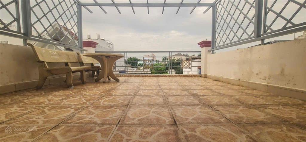 Có 1 không 2 giá 4,65 tỷ nhà 3 tầng 3pn cách quận 7 chỉ 400m. huỳnh thị đồng, tt nhà bè