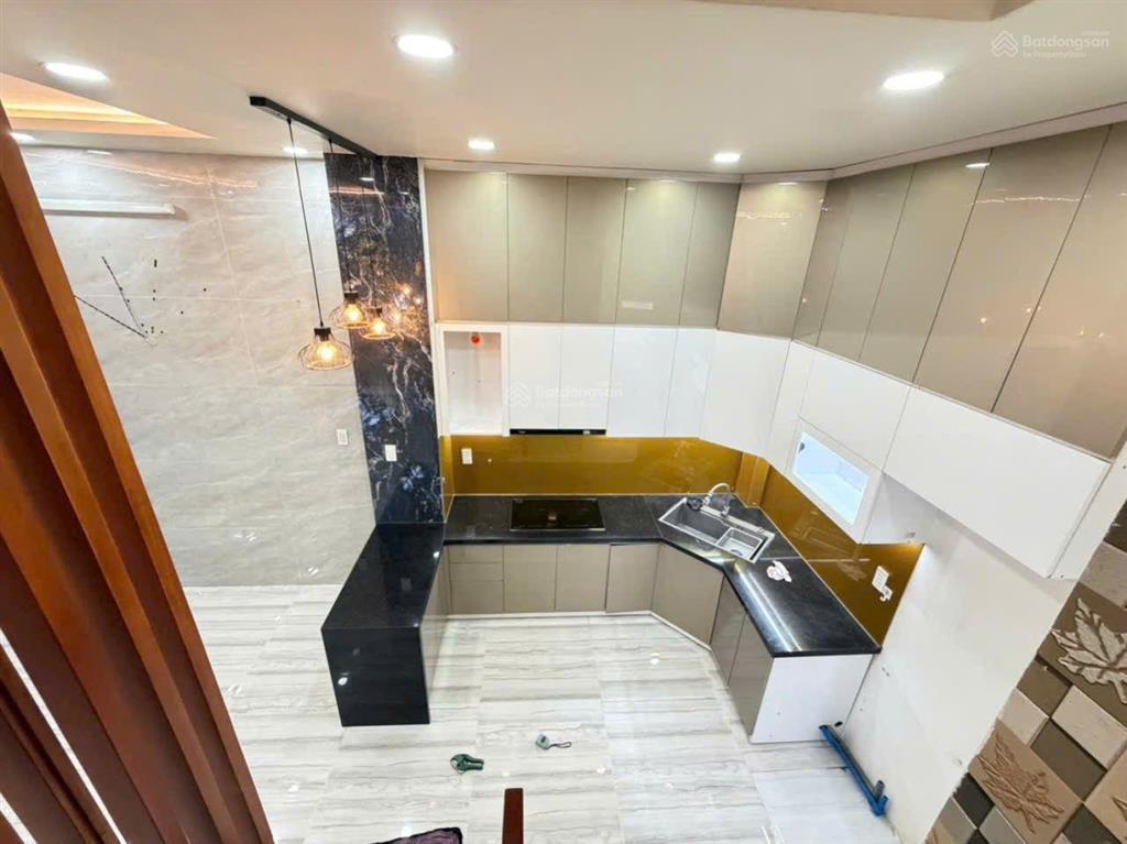 Bán nhà mới đẹp góc 2 mặt tiền hẻm đường huỳnh tấn phát, quận 7  cạnh phú mỹ hưng  5 tỷ 390. tl