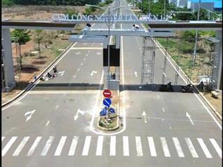 Bán lỗ đất mặt tiền kinh doanh buôn bán cụm khu công nghiệp tân tiến. có hh cho mg