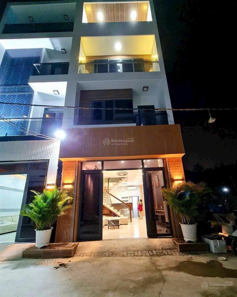 Bán gấp nhà 4 tầng, hẻm 6m, huỳnh tấn phát, tt nhà bè, giá 5,6 tỷ