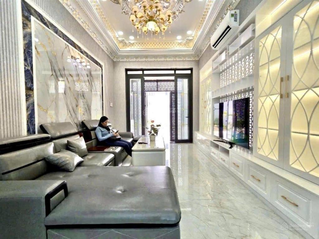 Giảm mạnh 1 tỷ. bán gấp nhà 4 tầng có thang máy. kdc anh tuấn green riverside. 91.2m2. chỉ 8,5 tỷ