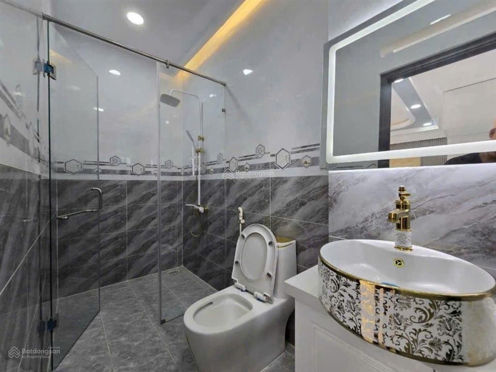 Giảm mạnh 1 tỷ. bán gấp nhà 4 tầng có thang máy. kdc anh tuấn green riverside. 91.2m2. chỉ 8,5 tỷ