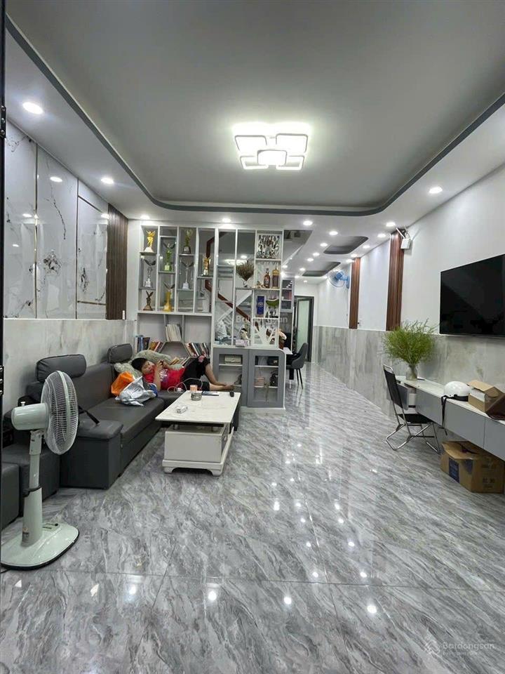 Giảm mạnh bán nhanh nhà 2 tầng. dt 4x19m. h 76 dương cát lợi. tt nhà bè. 4,45 tỷ