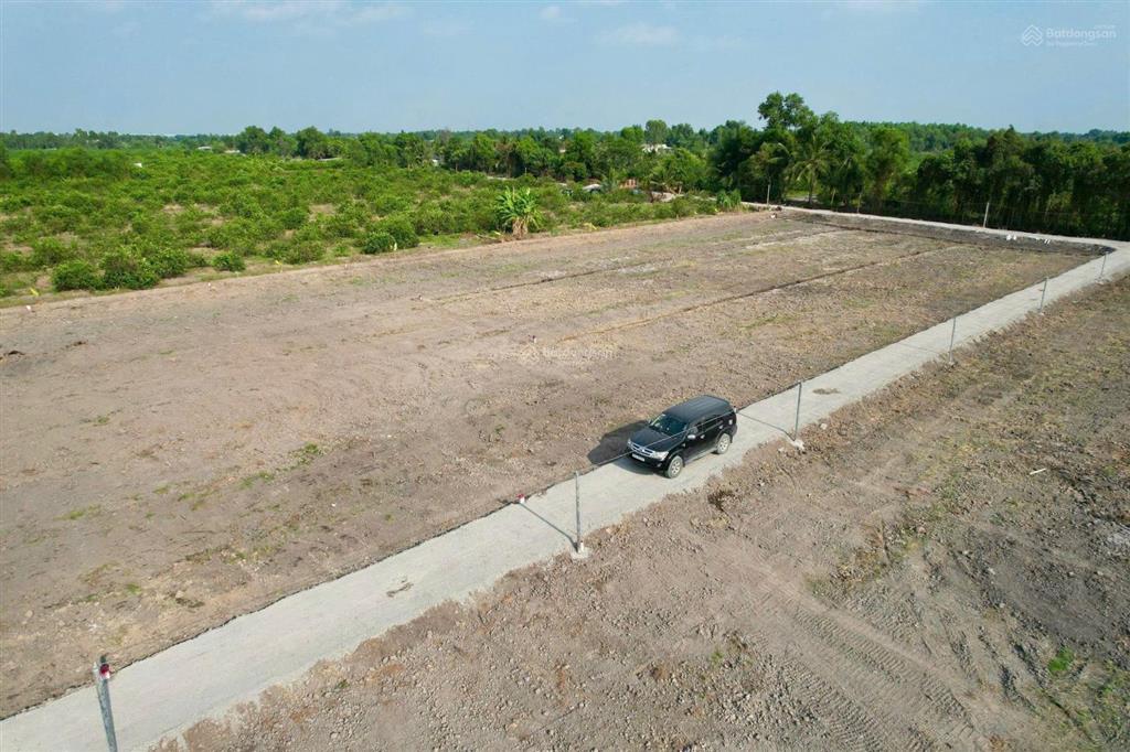 500m2 đất vườn gần đường tỉnh lộ 816, 295 triệu trọn sổ, đường xe 7 chỗ