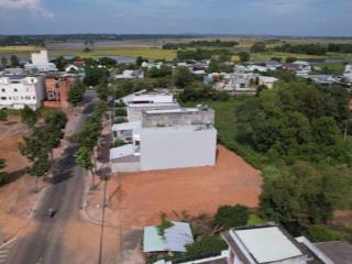 Bán đất tại trần hưng đạo, long điền, diện tích 285m2 có 100m2 thổ cư.  0932 720 ***