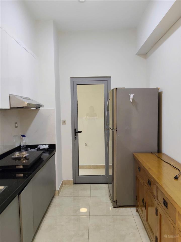 Cho thuê căn góc 2pn 2wc chung cư luxgarden ở ngay full nội thất quận 7