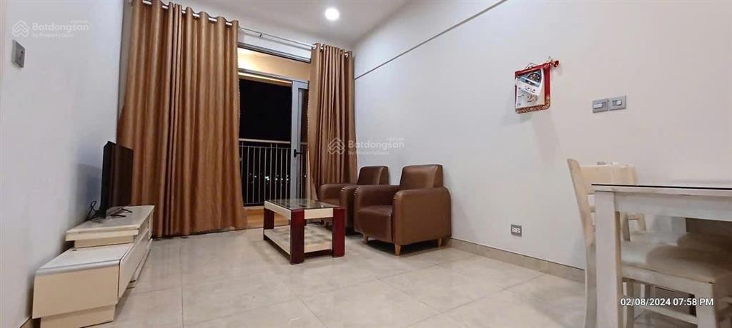 Bán căn 2pn 2wc luxgarden 68m² có nội thất giá 3,6 tỷ quận 7