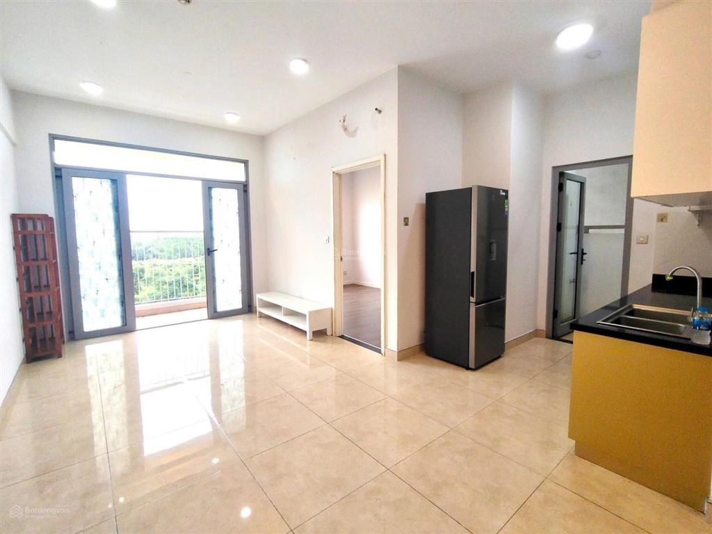 Bán căn 2pn 2wc chung cư luxgarden quận 7 nhà trống
