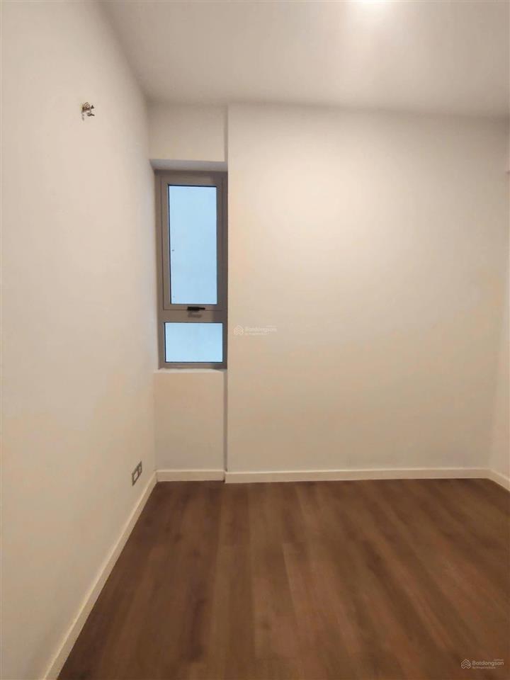 Bán căn 2pn 2wc chung cư luxgarden quận 7 nhà trống