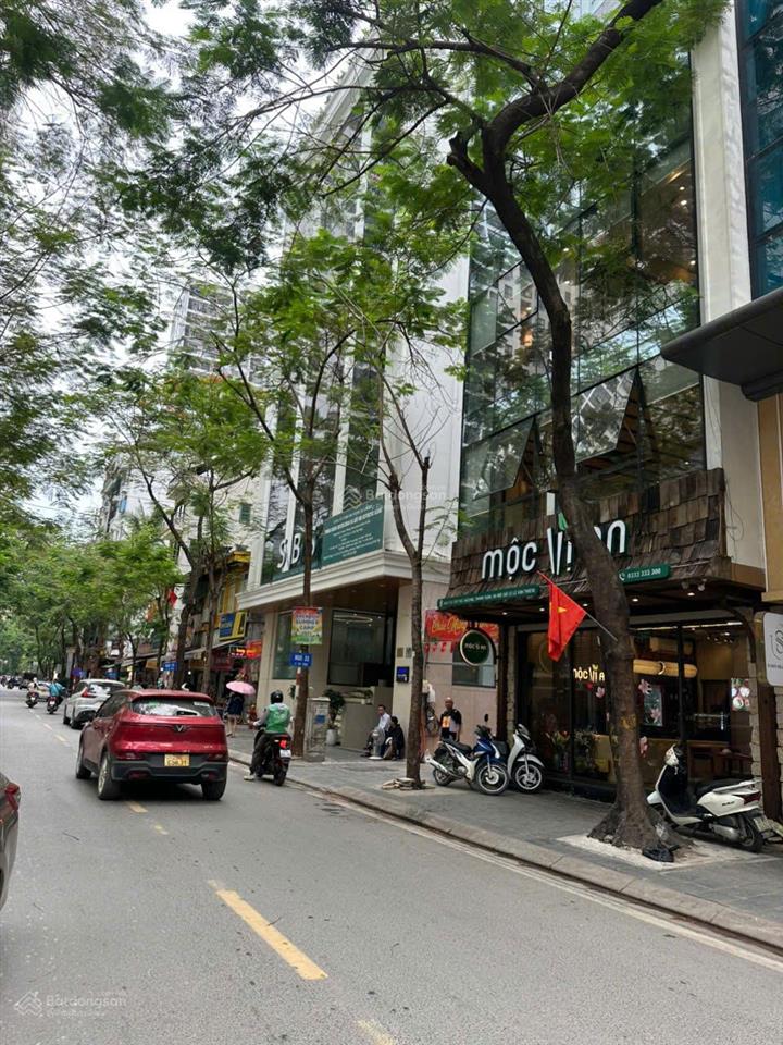 Cực đẹp, chính chủ cho thuê nhà mp khu trung hoà 100m2 x 4,5 tầng làm spa, giá chỉ 45tr/th