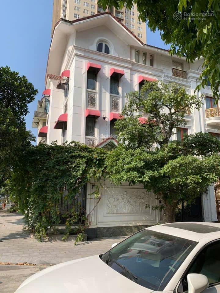 Chính chủ cần cho thuê biệt thự 200m2 kđt vineconguyễn chánh, giá chỉ 55 tr/th