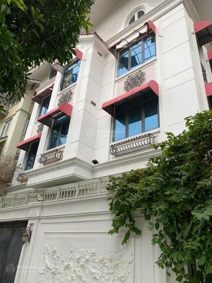 Chính chủ cần cho thuê biệt thự 200m2 kđt vineconguyễn chánh, giá chỉ 55 tr/th