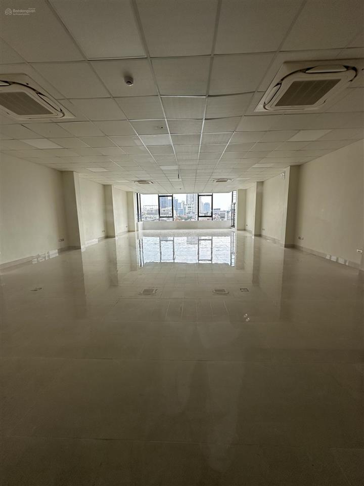 Chính chủ cho thuê tòa nhà 8 tầng x 150m2, phố nguyễn chánh, có pccc đầy đủ, giá thuê chỉ 138 triệu