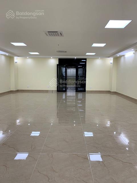 Cho thuê siêu tòa nhà mặt phố mỹ đình, dt 220m2 * 7t + 1 tum + 1 hầm, thông sàn, kd chất. giá 230tr