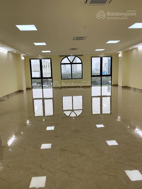 Cho thuê siêu tòa nhà mặt phố mỹ đình, dt 220m2 * 7t + 1 tum + 1 hầm, thông sàn, kd chất. giá 230tr