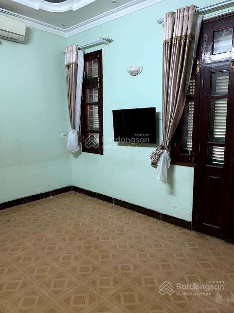 Chính chủ cho thuê nhà liền kề khu 96 nguyễn huy tưởng, dt 70m2 * 6 tầng, có thang máy. giá 40tr