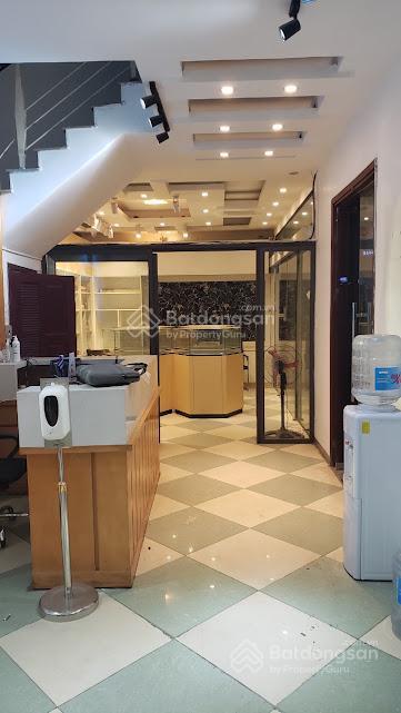 Cho thuê biệt thự khu c37 bắc hà đường tố hữu, full đồ, dt 250m2, 3 tầng, cho thuê để ở. giá 55tr