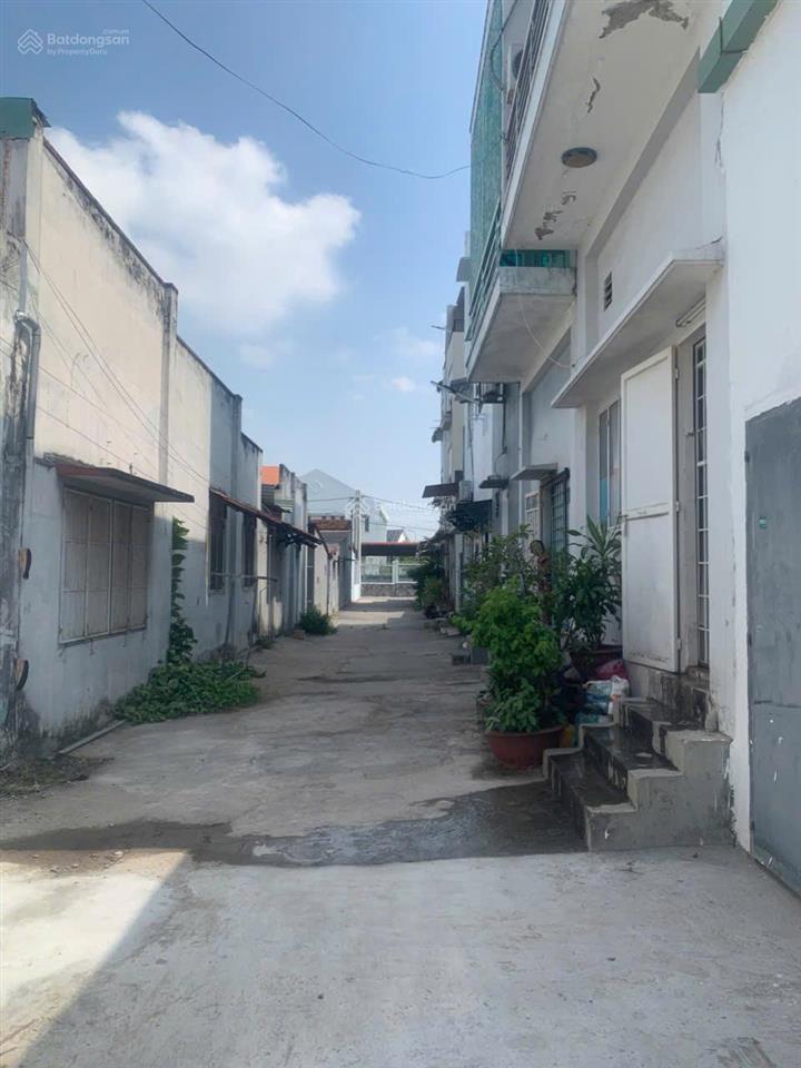 Chính chủ bán nhà 2 mặt tiền đối diện cổng bệnh viện, gần thcs tân phong, sổ riêng, giá chỉ 5.3 tỷ
