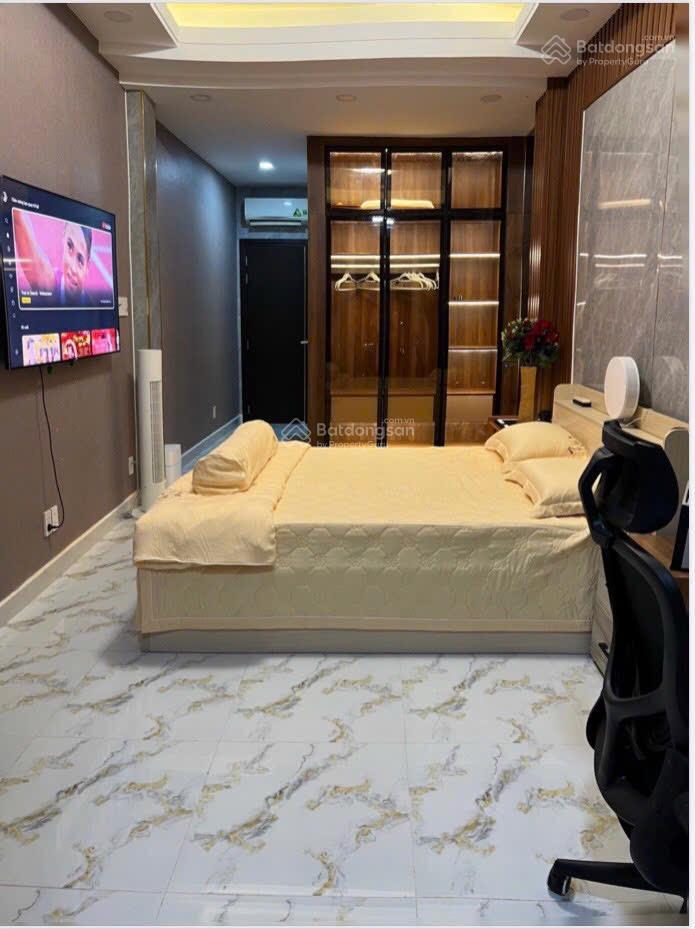 Bán nhà mặt đường tôn thất thuyết  60m2 (5 lầu)  giá 12 tỷ 5