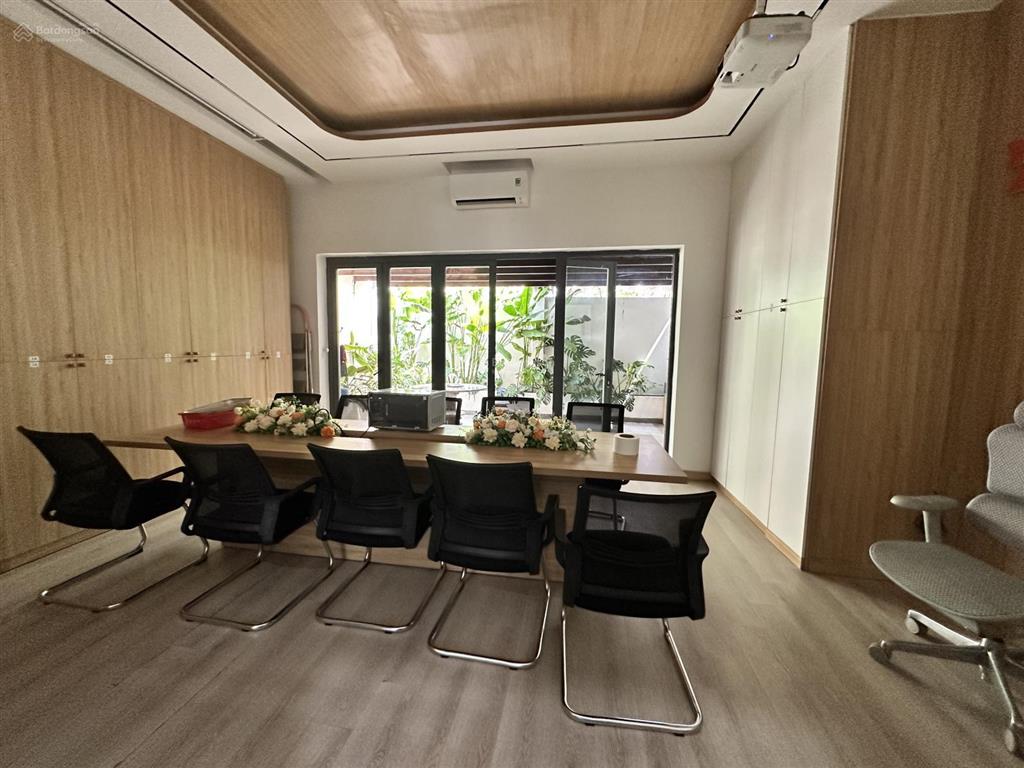 Cho thuê shophouse 4 tầng đẹp, nại nam khu gần công viên á châu, helio, full nội thất