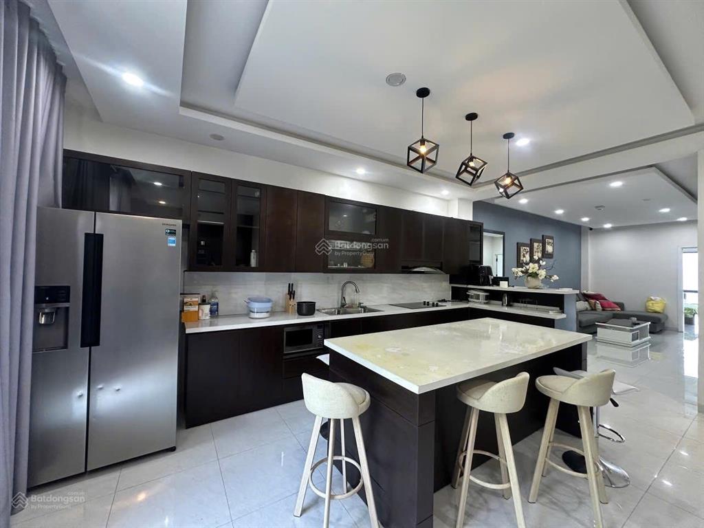 Cho thuê shophouse 4 tầng đẹp, nại nam khu gần công viên á châu, helio, full nội thất